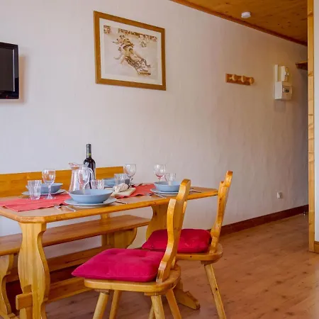 Les Genepis - Val Claret-3 By Interhome Apartamento
