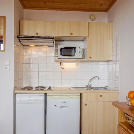 Apartamento Les Genepis - Val Claret-3 By Interhome